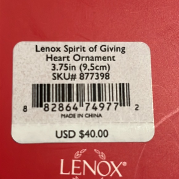 NIB Lenox 2017 Porcelain Spirit Of Giving Heart New in original Box - Picture 9 of 13